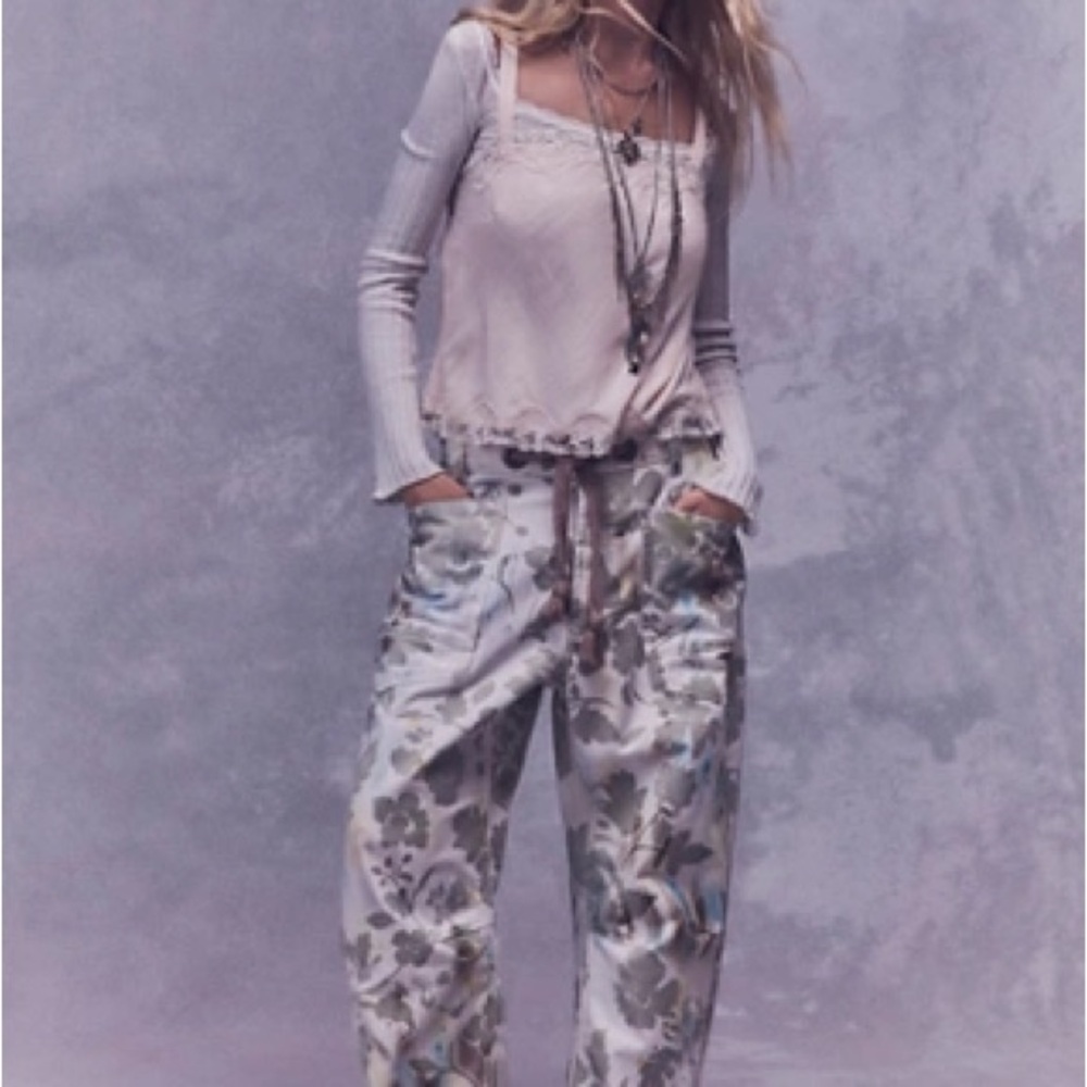 We The Free Moxie Printed Flocked Barrel Jeans